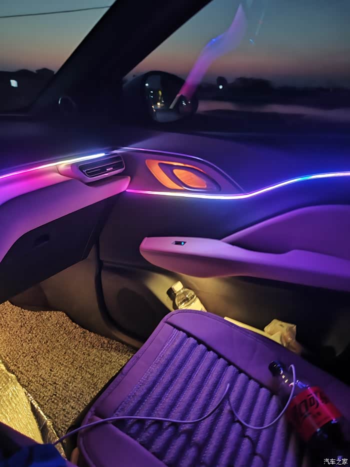 比亚迪海鸥氛围灯