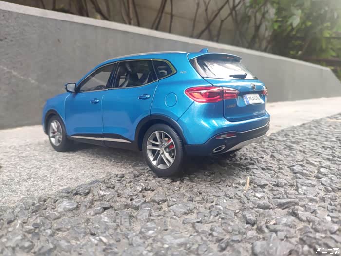 车模也很精彩,名爵HS模型拍摄记录