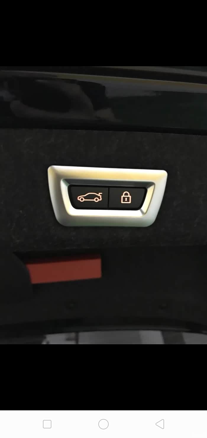 请教电动尾门标志问题