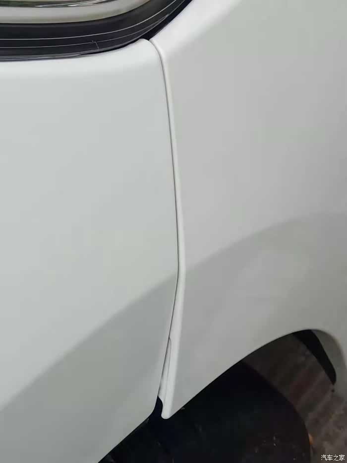 【图】请问飞度保险杠这边翘起来怎么处理呀?_飞度论坛_汽车之家论坛
