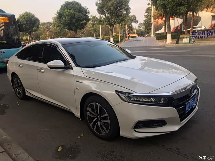 雅阁混动锐酷版