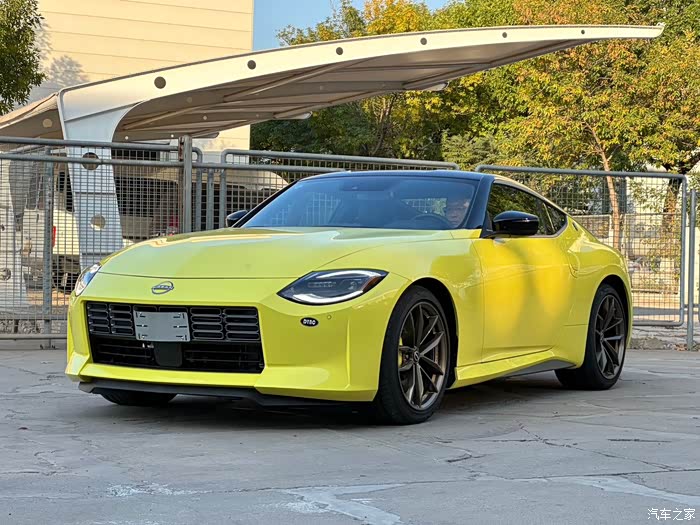 小众超跑日产400z