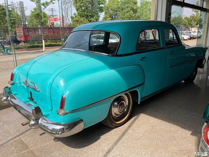 看老款道奇汽车