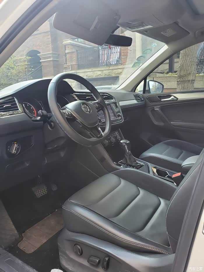 17年上牌大众途观l4驱豪华版