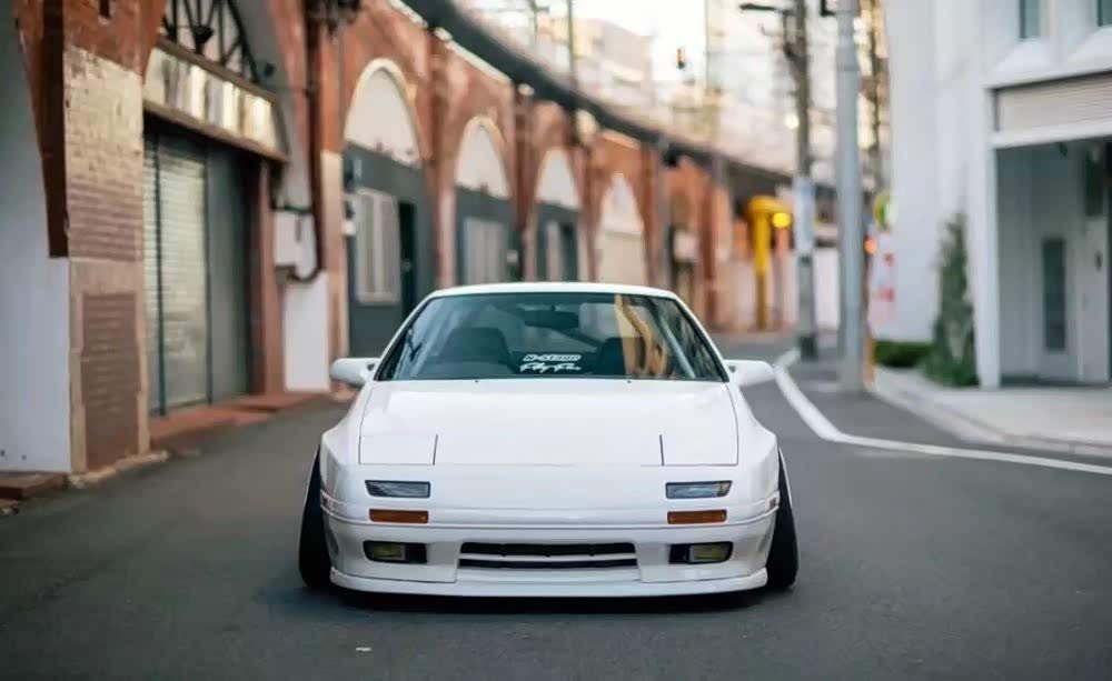 【图】rx-7绝对是日本跑车中极具代表性的一款_马自达rx-7论坛_汽车之