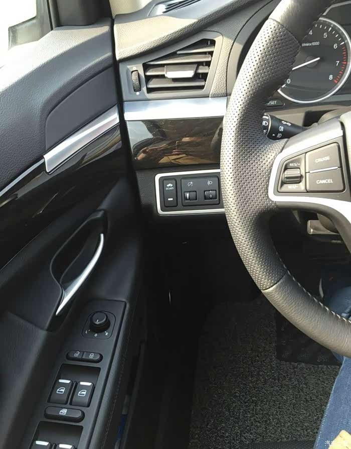 国产中级车性价比之王,吉利博瑞,三年还是那么