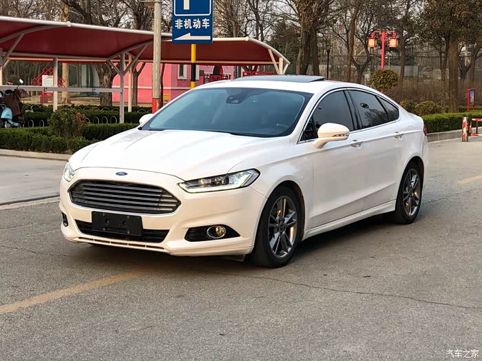 出2015年底蒙迪欧豪运