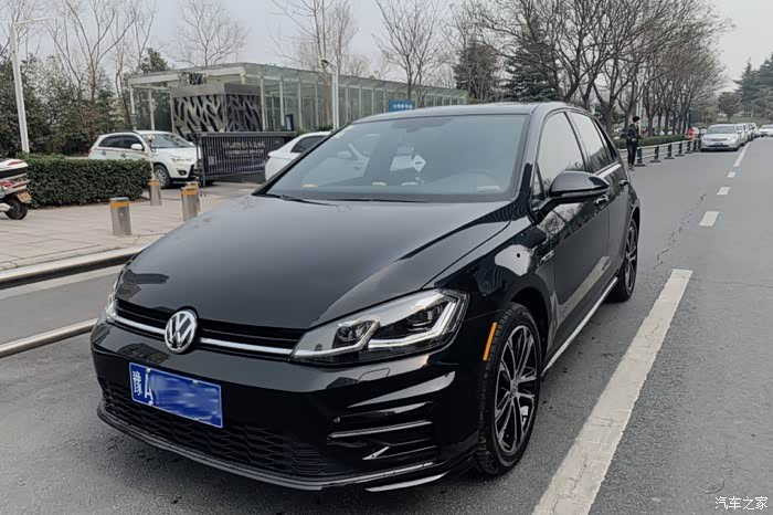 求高尔夫7.5rline 黑色车大量图片