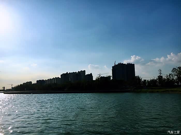 逛一逛天禄湖公园