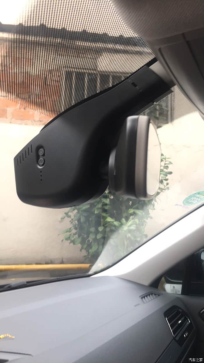 途观l隐藏式行车记录仪安装