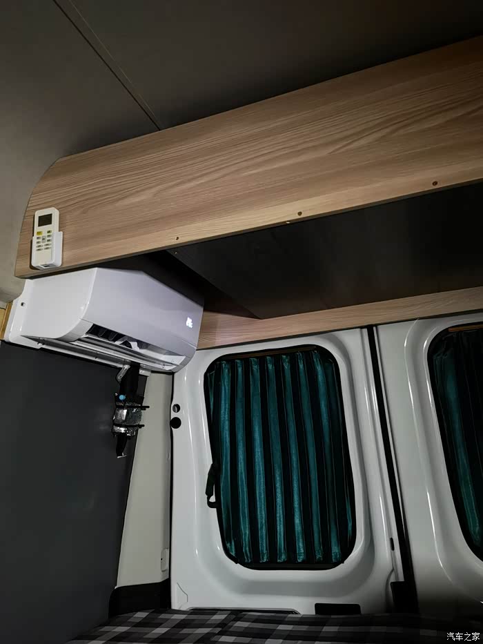 欧胜加装驻车空调和吊柜