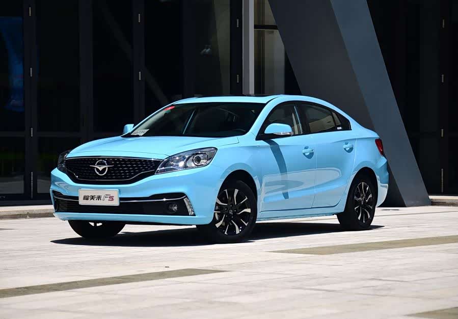 海马福美来f5这款车整体表现还是比较亮眼的