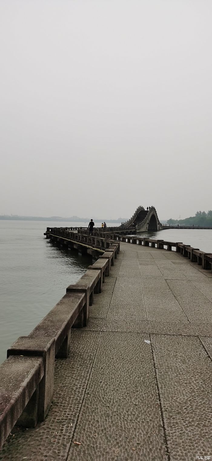 瓜渚湖北岸公园图片