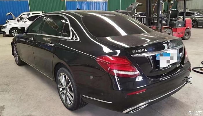 e260l奔驰报价2019款图片