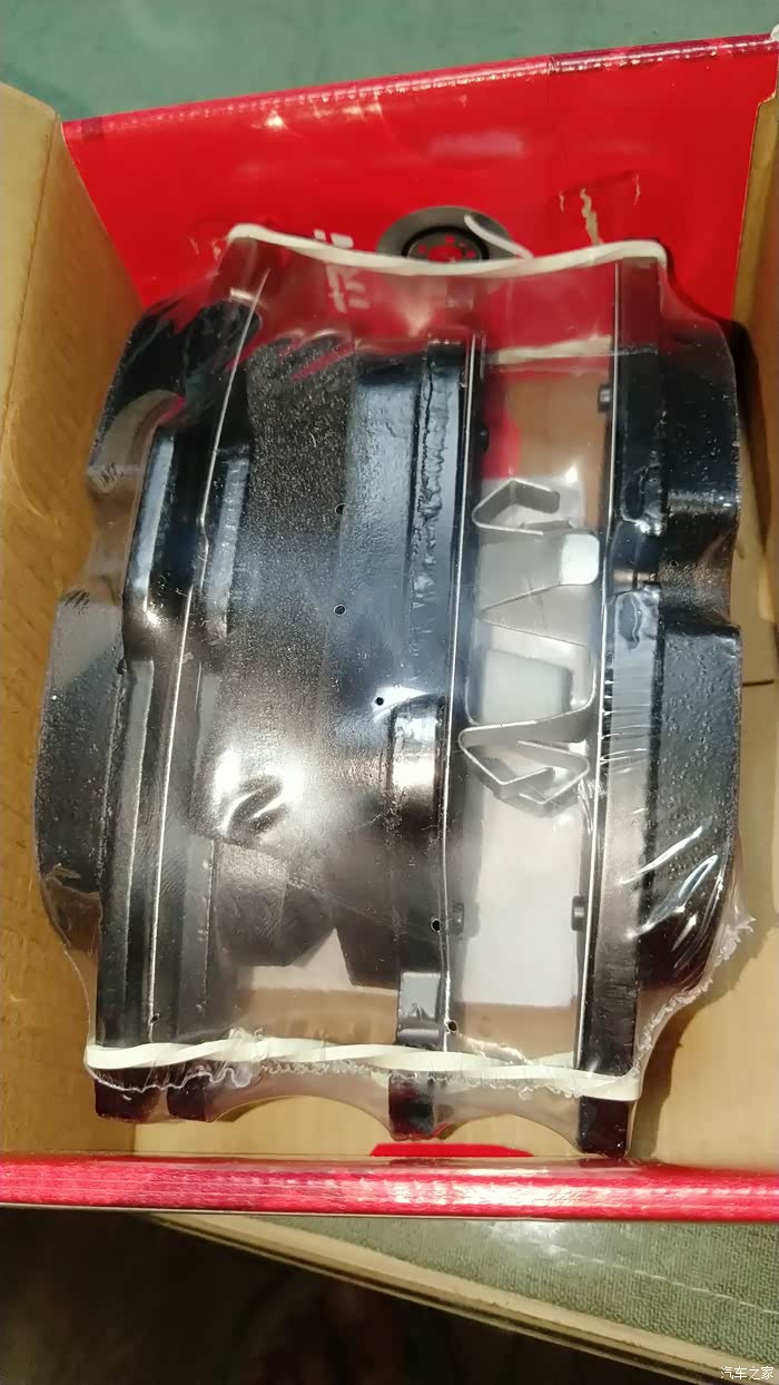 出一套天合正品标致3008前刹车片