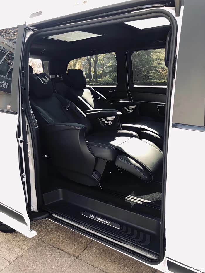 【图】v260amg,帅气,喜欢的大家一起聊一聊_奔驰v级论坛_汽车之家论坛