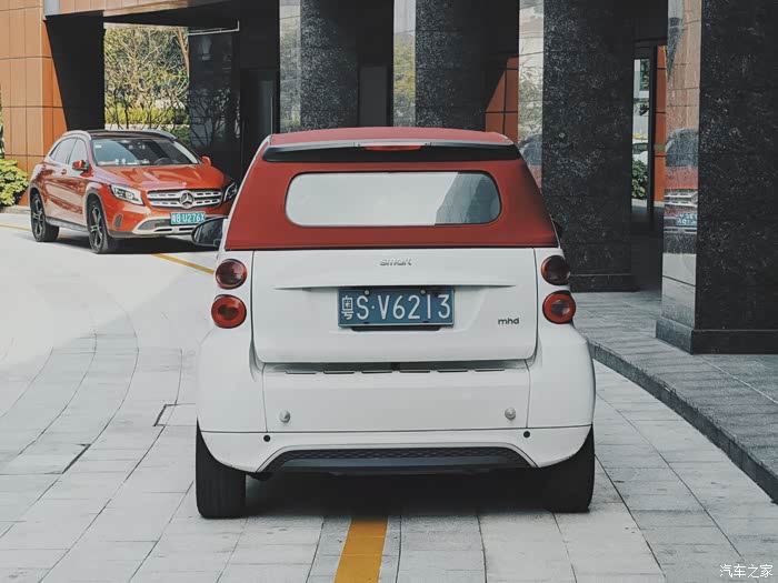 葬爱家族杀马特买菜接娃smart