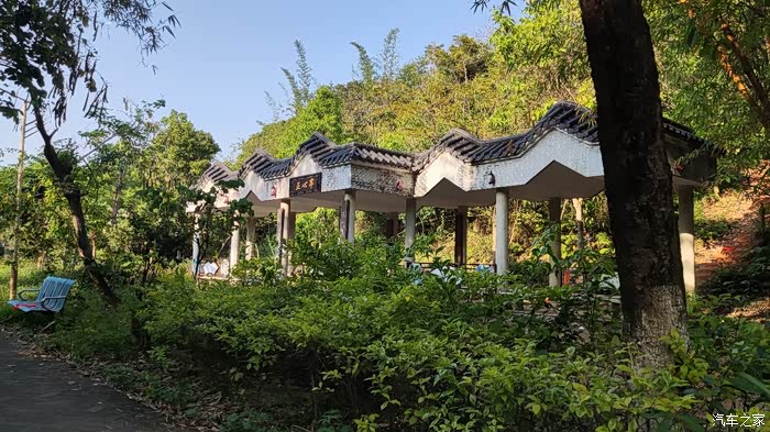 驾驶cs35plus游玩潮连公园