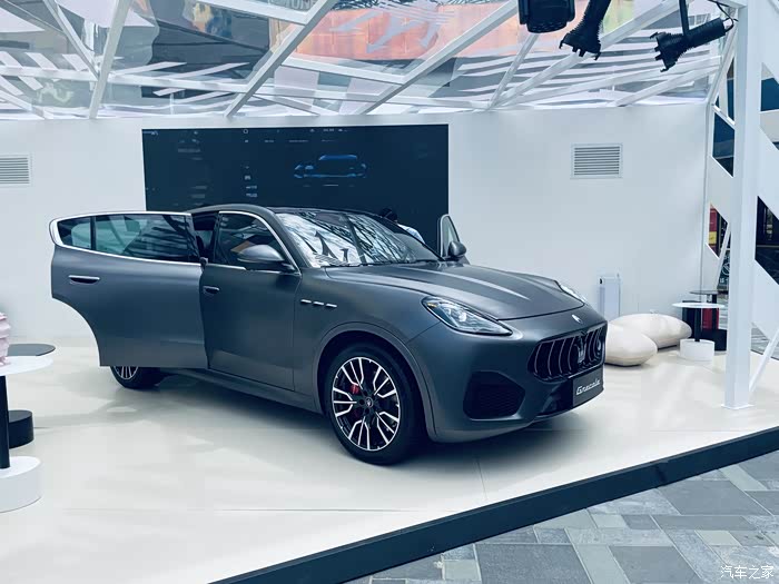 终于等到你玛莎拉蒂grecalegt真车实拍