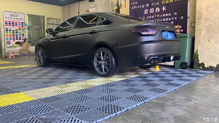 沈阳帝豪gl车友会小琥珀之变身黑武士参加年会