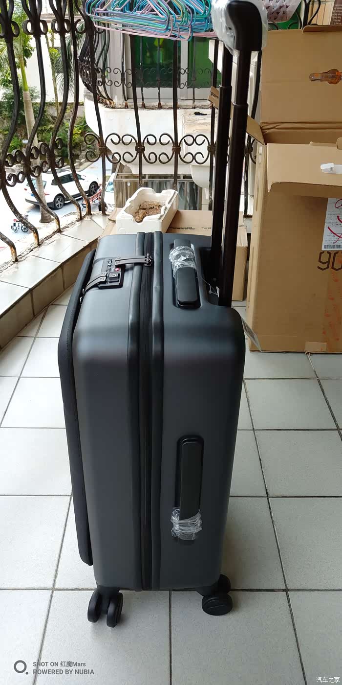 第572期小米mi90分轻商务旅行箱测评