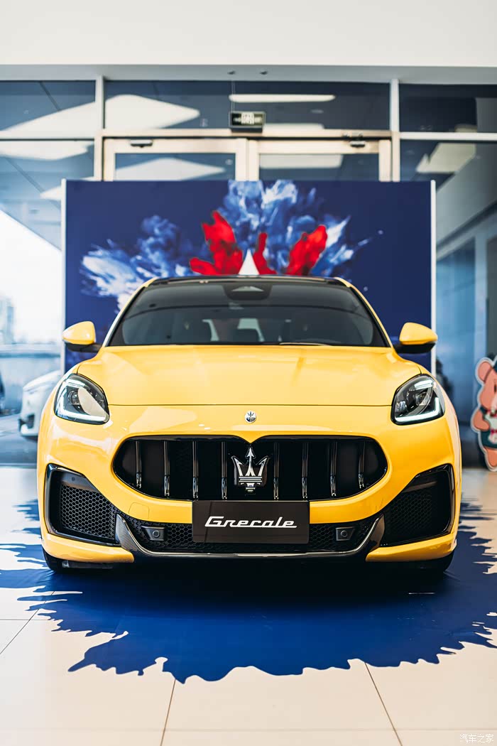 玛莎拉蒂grecale高清图片