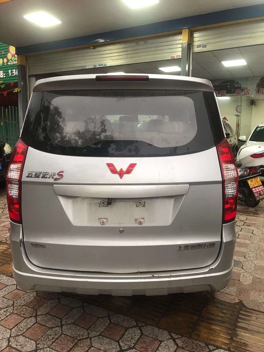 五菱宏光s农用最好的面包车,拉货拉人两不误