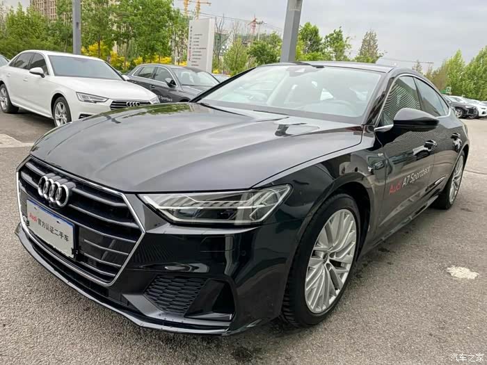 出一台奥迪a72021年臻选型车况精品