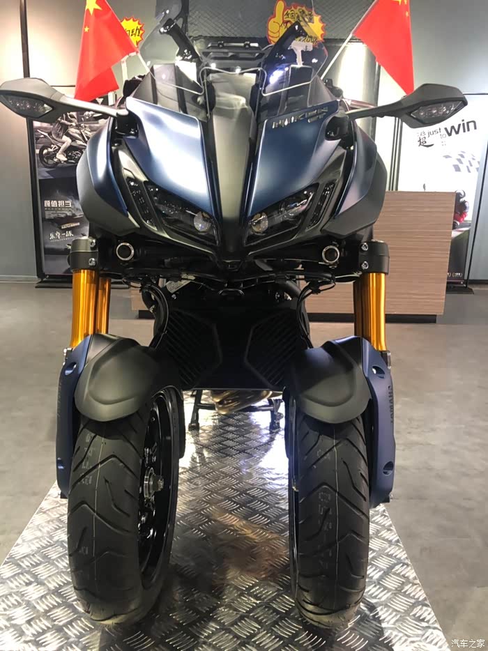 神车,雅马哈倒三轮,多了个轮,贵了20万