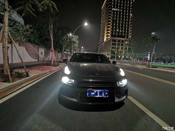 灯光分享发现领克03黑夜的美