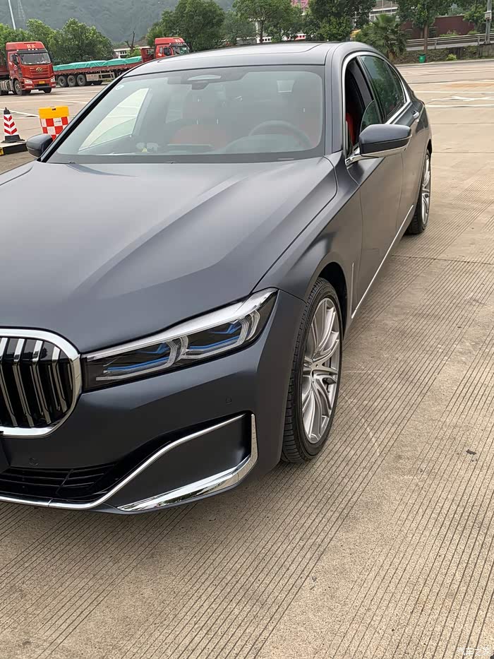 【图】740行政 磨砂极地灰.要贴车衣?_宝马7系论坛_汽车之家论坛