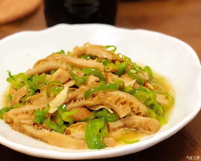 家常牛肚做法系列之青椒炒金钱肚