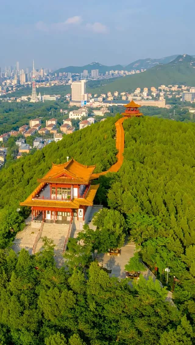 印象济南泉世界英雄山风景区等地方