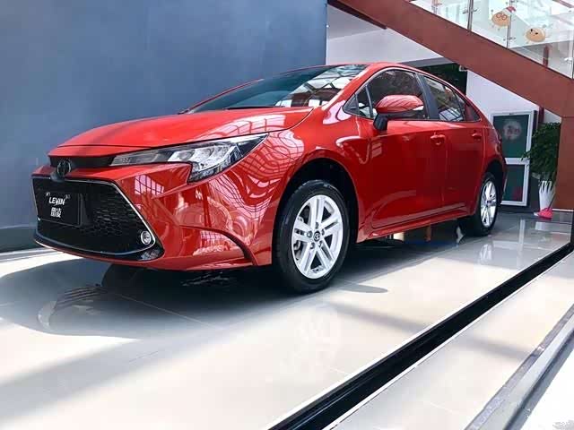 哎 小伙子,你那什么车啊