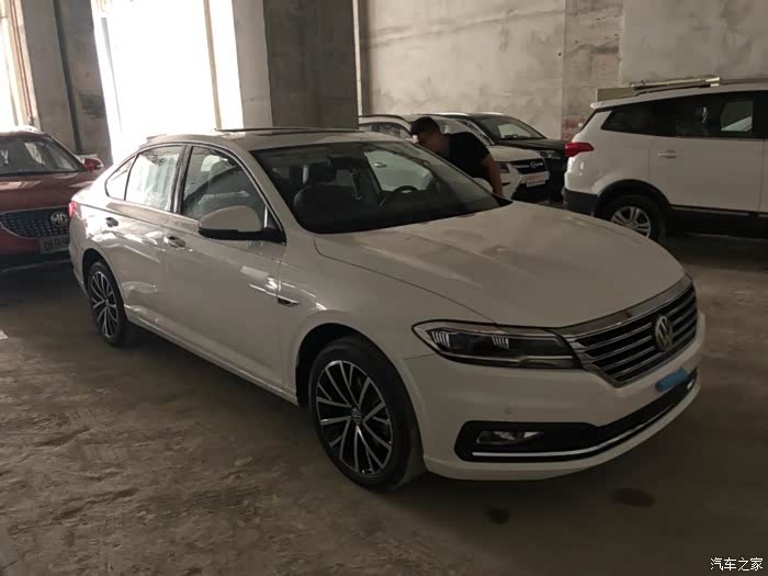 所有第一次都值得纪念朗逸plus14t豪华版购车记