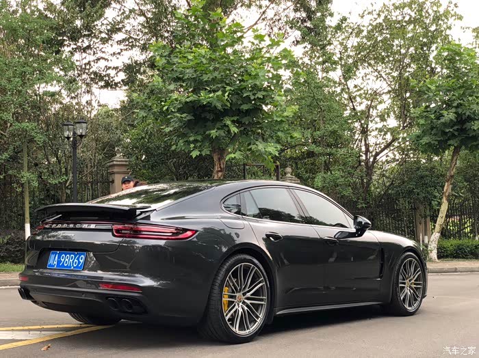 帕拉梅拉971选装与改装