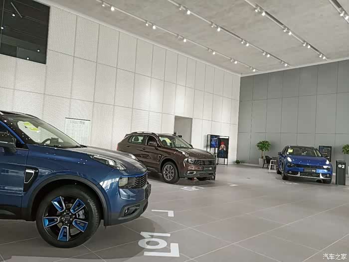 领克01 不期而遇——试驾篇