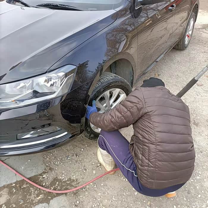 记小朗第一次补胎