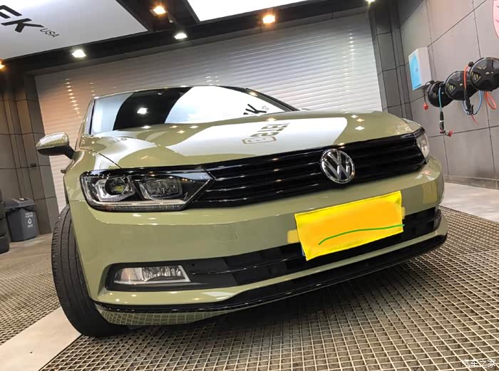 不一样的迈腾大众迈腾卡其绿改色分享