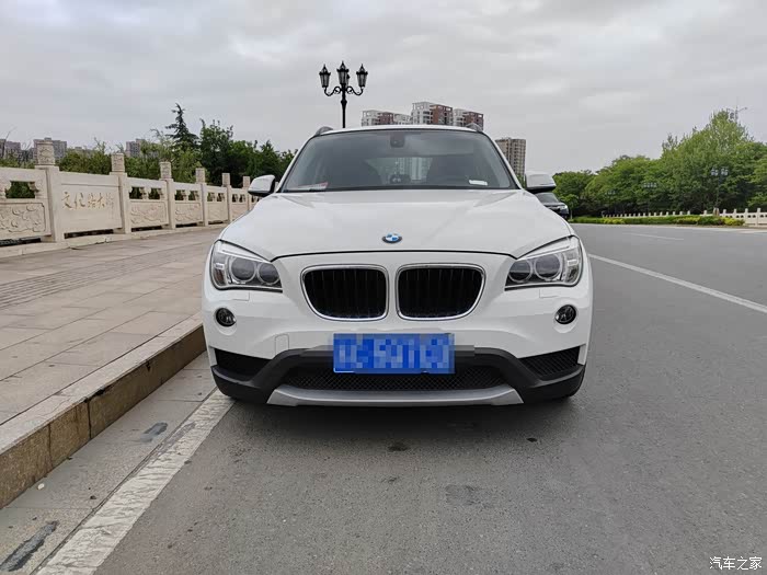 12年底的进口宝马x1,全身原漆,极品,明盘4.3万