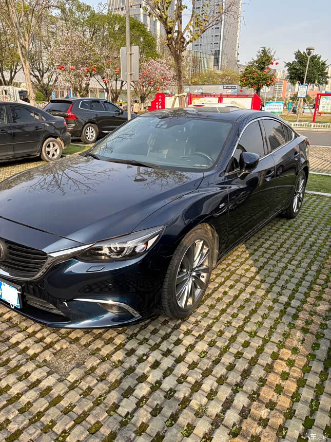 换车转让18年10月的马自达阿特兹237800的蓝天至尊版