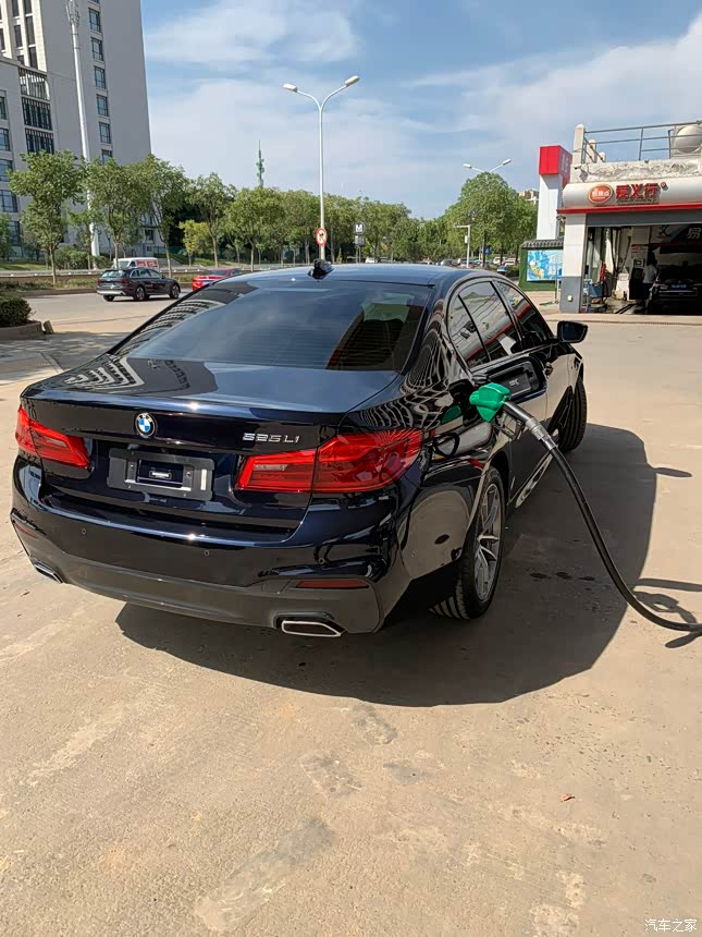 出自用19款宝马525li运动6万公里精品车况选装娱乐