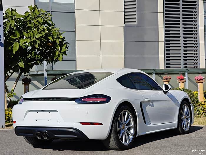 22年保时捷718cayman原版原漆0出险1
