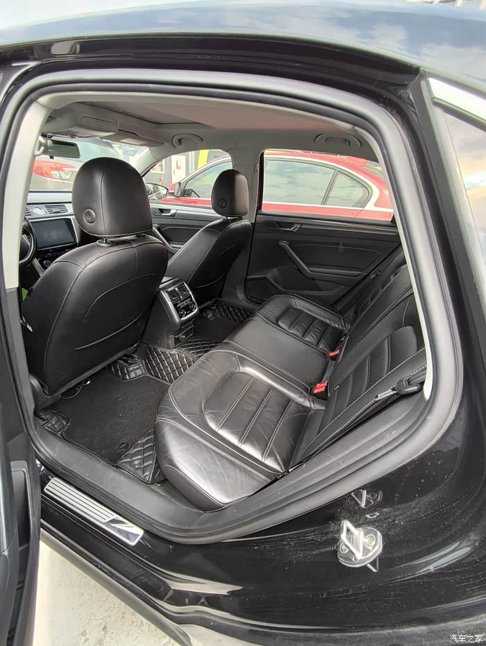 8 大众帕萨特 1.4t 安全行驶6.2w 特价批