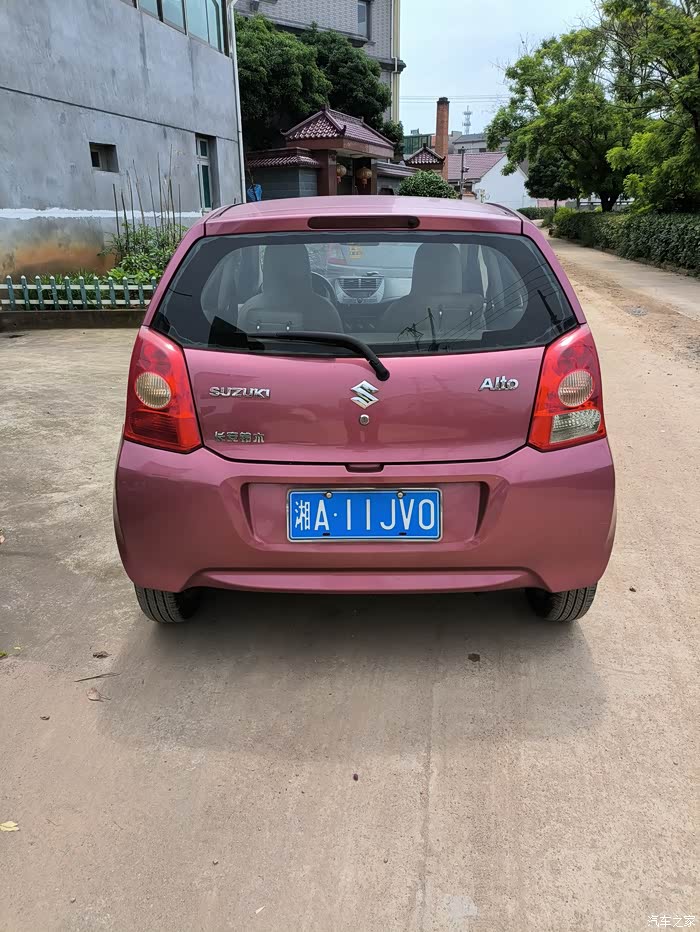 11年9月自动挡奥拓,年检保险到9月.车子是去午11月份买来