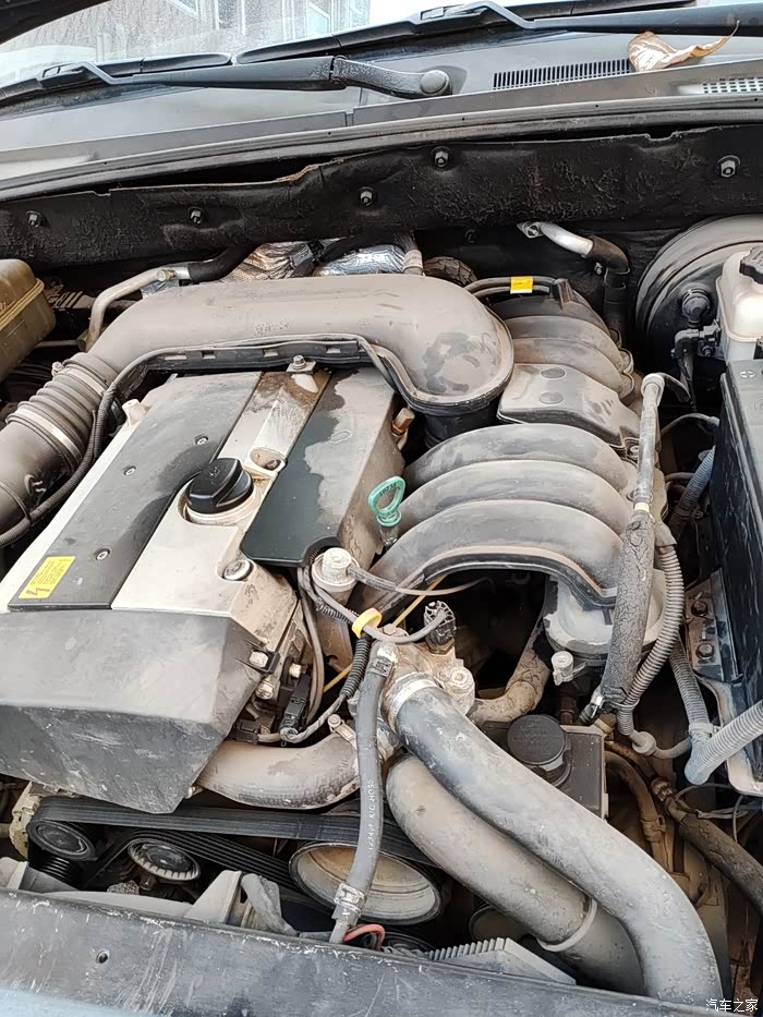 12年荣威w5自用车32排量顶配的转让