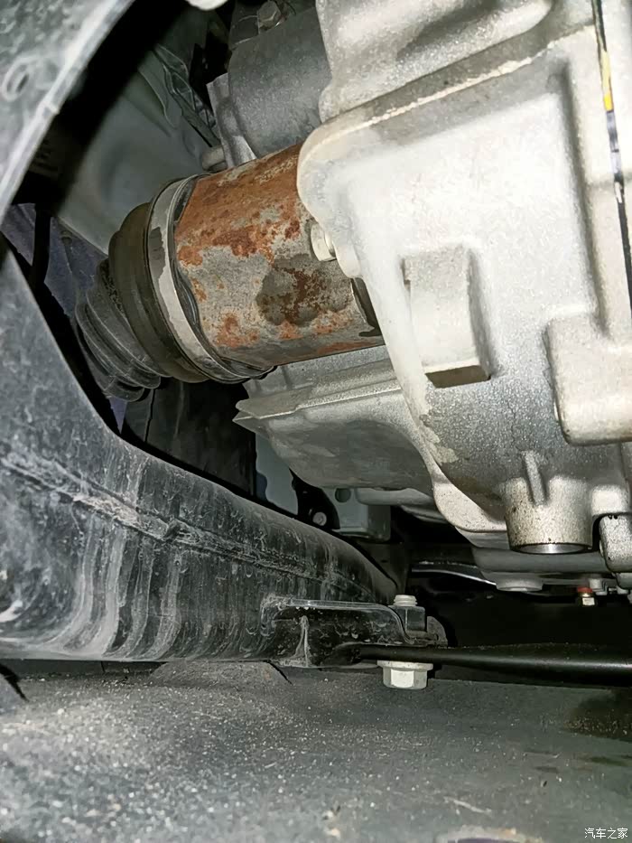 22款昂科威变速箱漏油