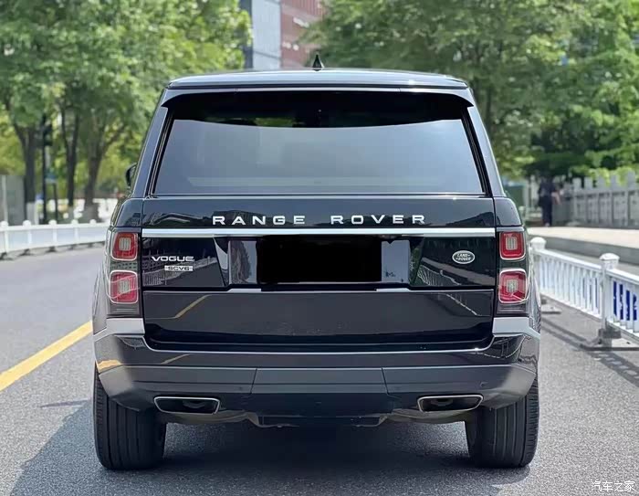 8拿下18年12月路虎揽胜传世加长