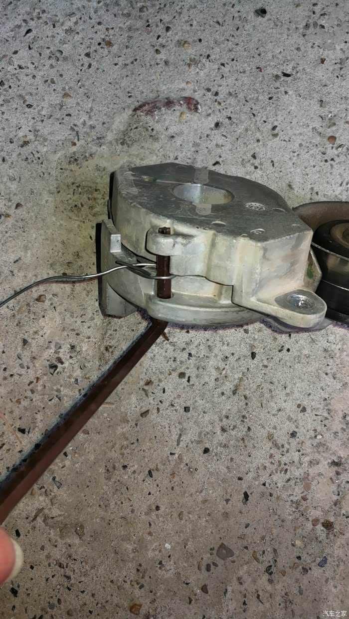 14:05:32 |来自 汽车之家android版 12万2千公里,再次维护压带轮 上次