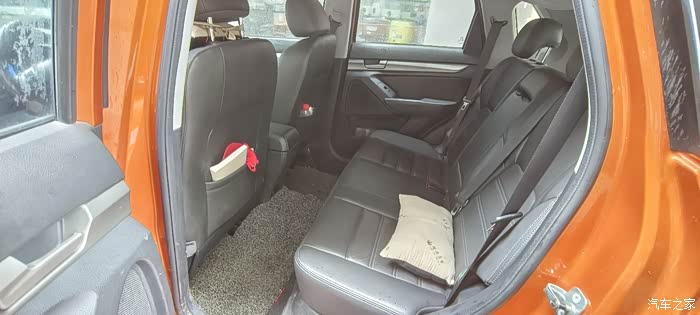 16年3月北汽绅宝x65,2.0t六速永春挡.动力足,多种驾